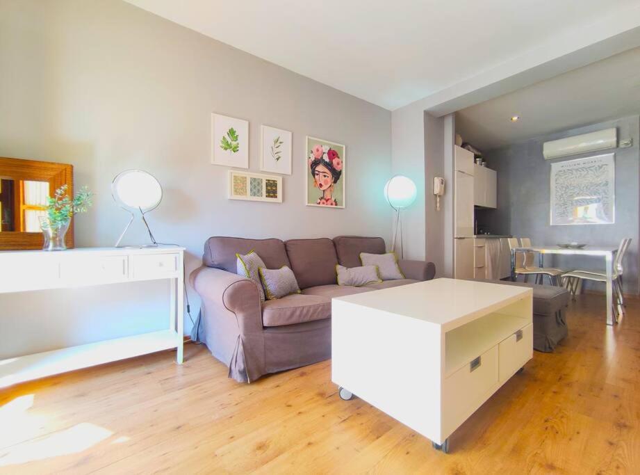 Apartament Plaza Cristo De Burgos Sewilla Zewnętrze zdjęcie